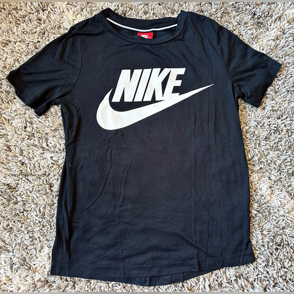 Nike logo shirt